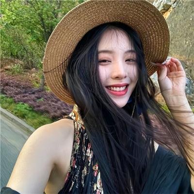 相亲失败，我闪婚了个千亿霸总